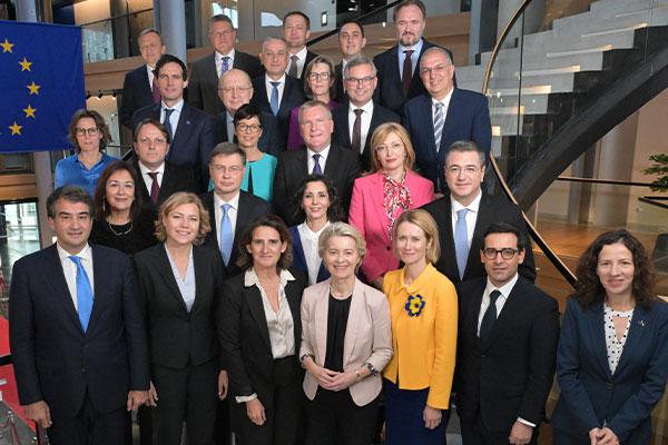 European Parliament and Council approves new Commission after a long ...